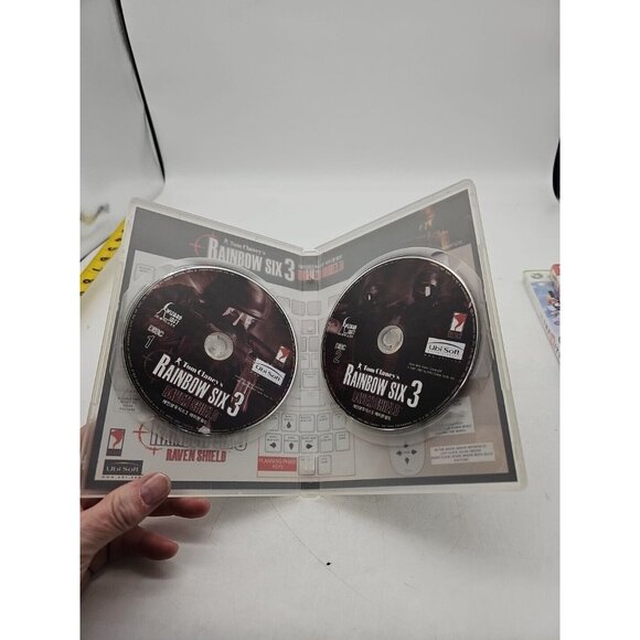 Tom Clancy's Rainbow Six 3: Raven Shield • PC GAME • UbiSoft • 2003 • - Picture 4 of 4